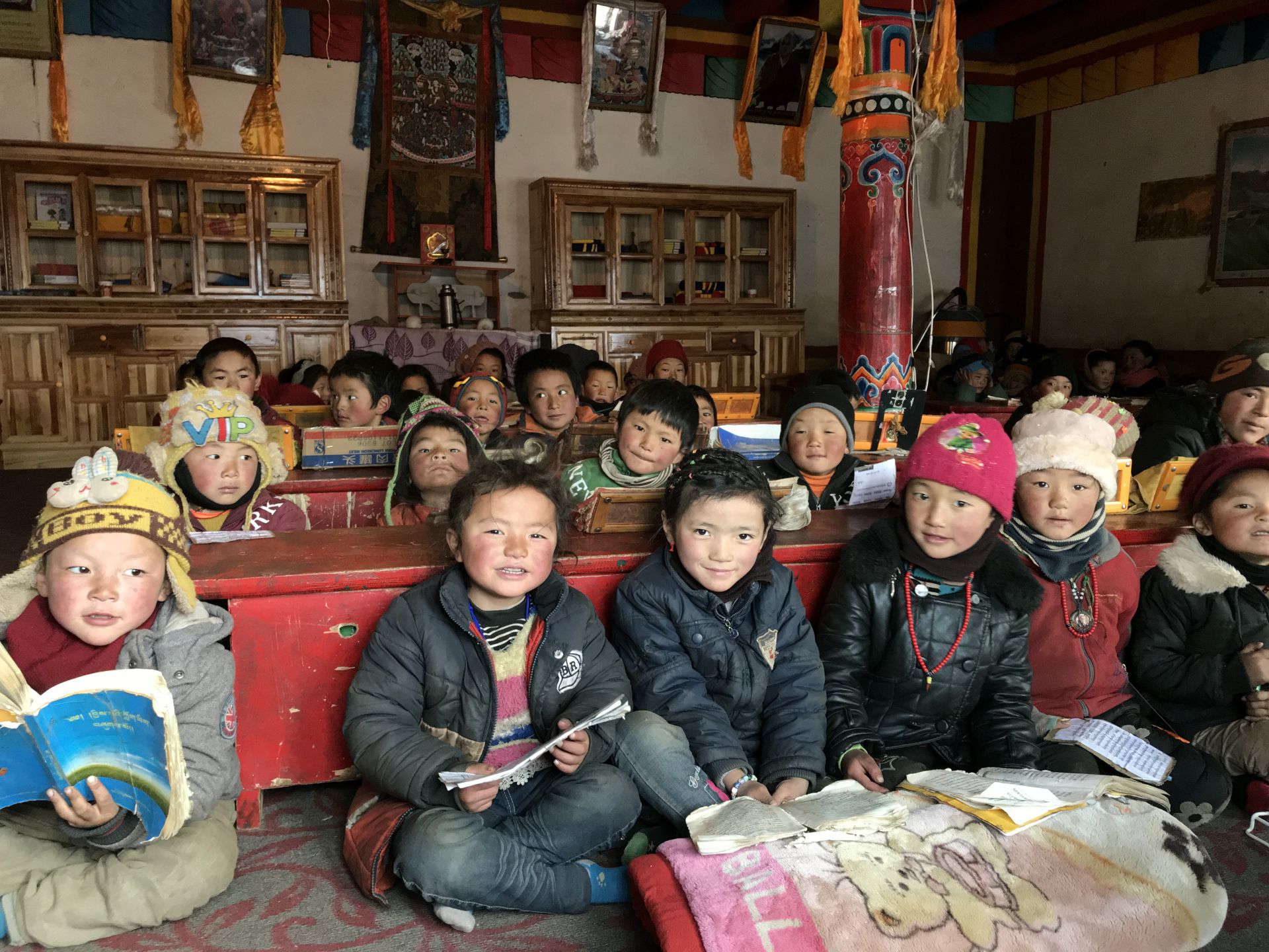 米兰官方端网站-米兰MiLan(中国)公益回顾丨家国同欢月同圆 温暖满载甘孜州(图11)